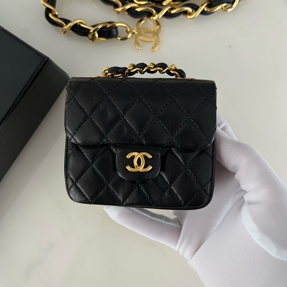 Chanel Mini Matelasse Coco Mark Chain Belt Waist Bag / Vintage 1990s - Picture 4 of 14